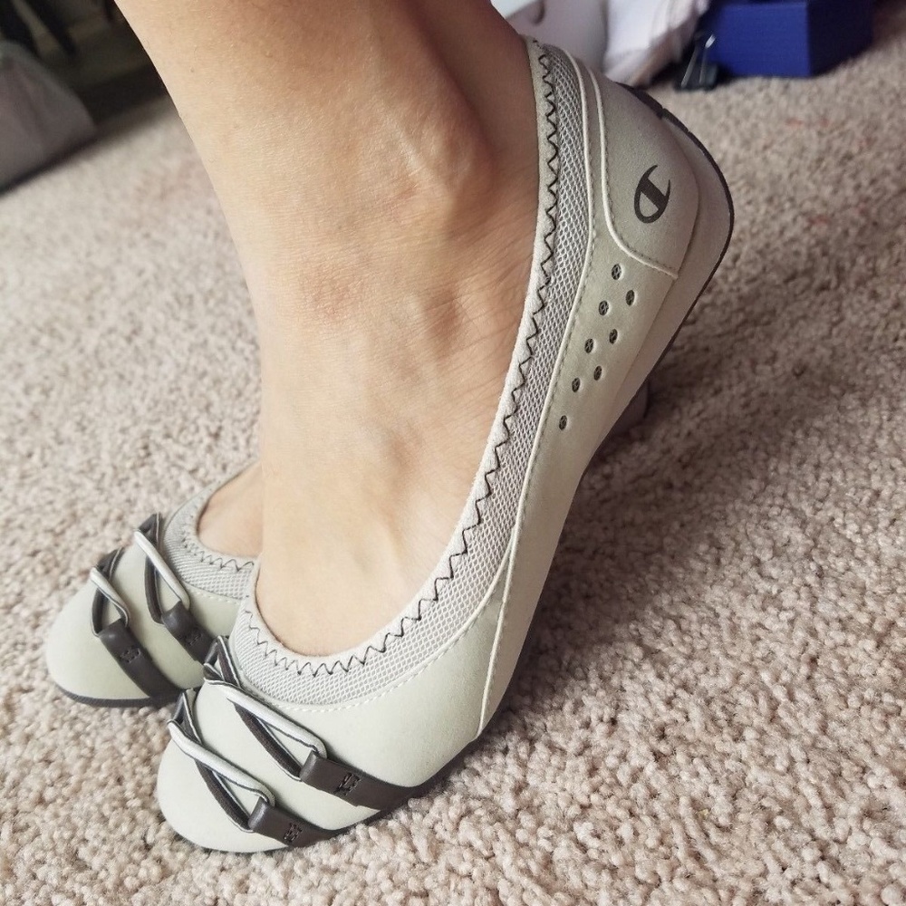 Women Champion Flat Dress Shoes